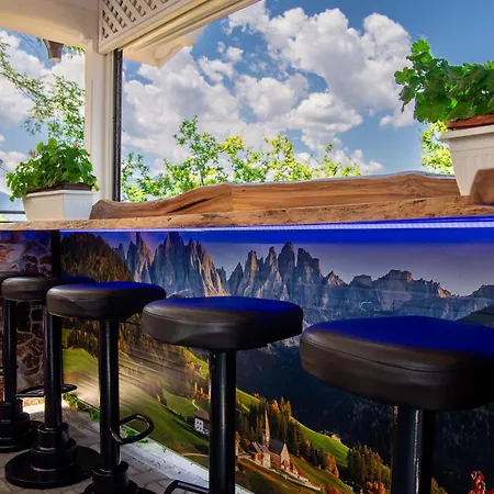 фамилия бешкови ヴィラ *