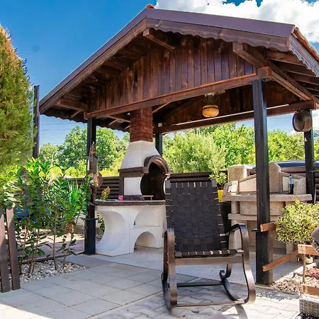 фамилия бешкови Vratsa